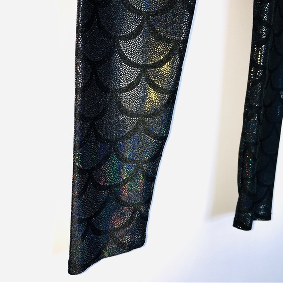 BlackMilk Womens Black Chroma Mermaid Leggings Sm - Picture 12 of 13